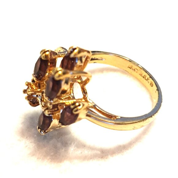 Elegant Vintage 18KT Gold H.G.E Purple Crystal Cluster Cocktail Ring – Size 5 - Picture 9 of 15